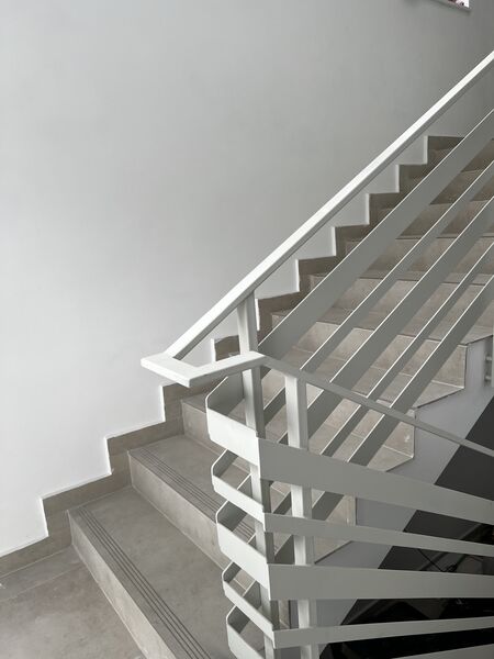 Muncitor necalificat confectii metalice.